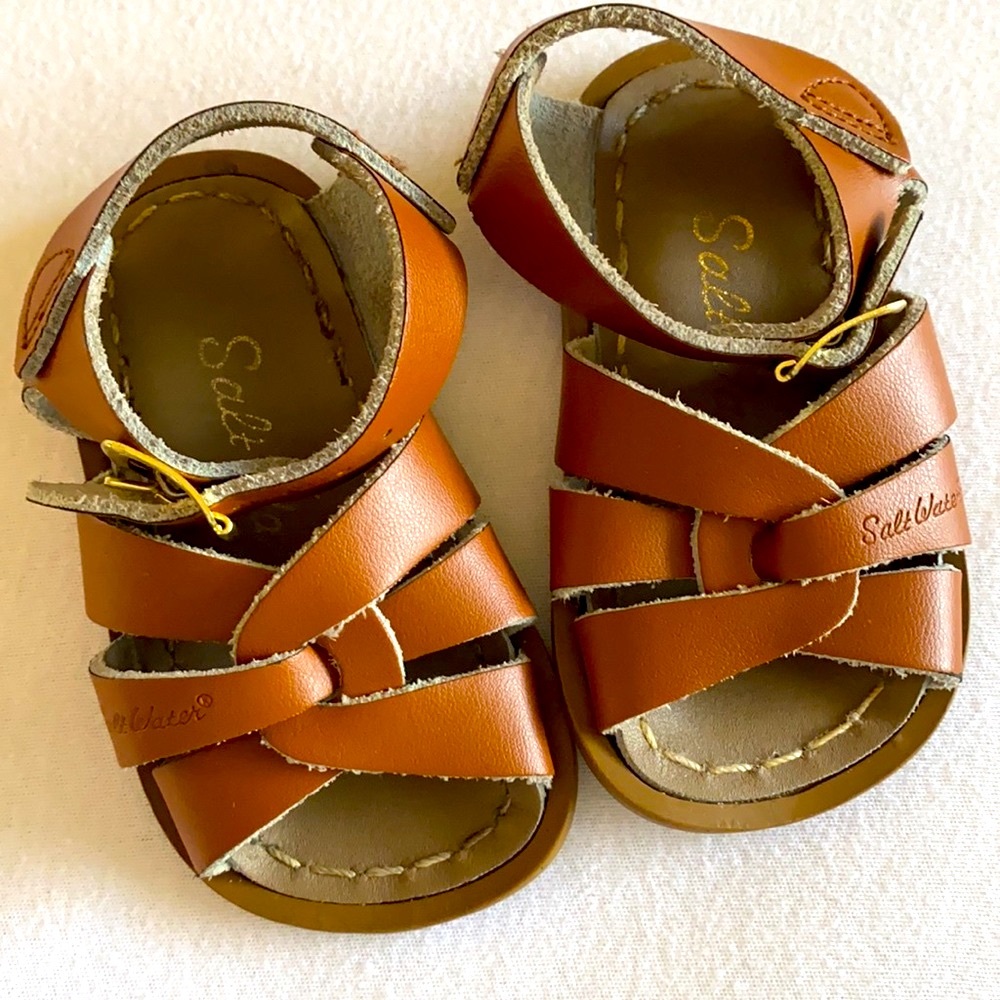 Saltwater Sandal Brown chestnut baby Size 3